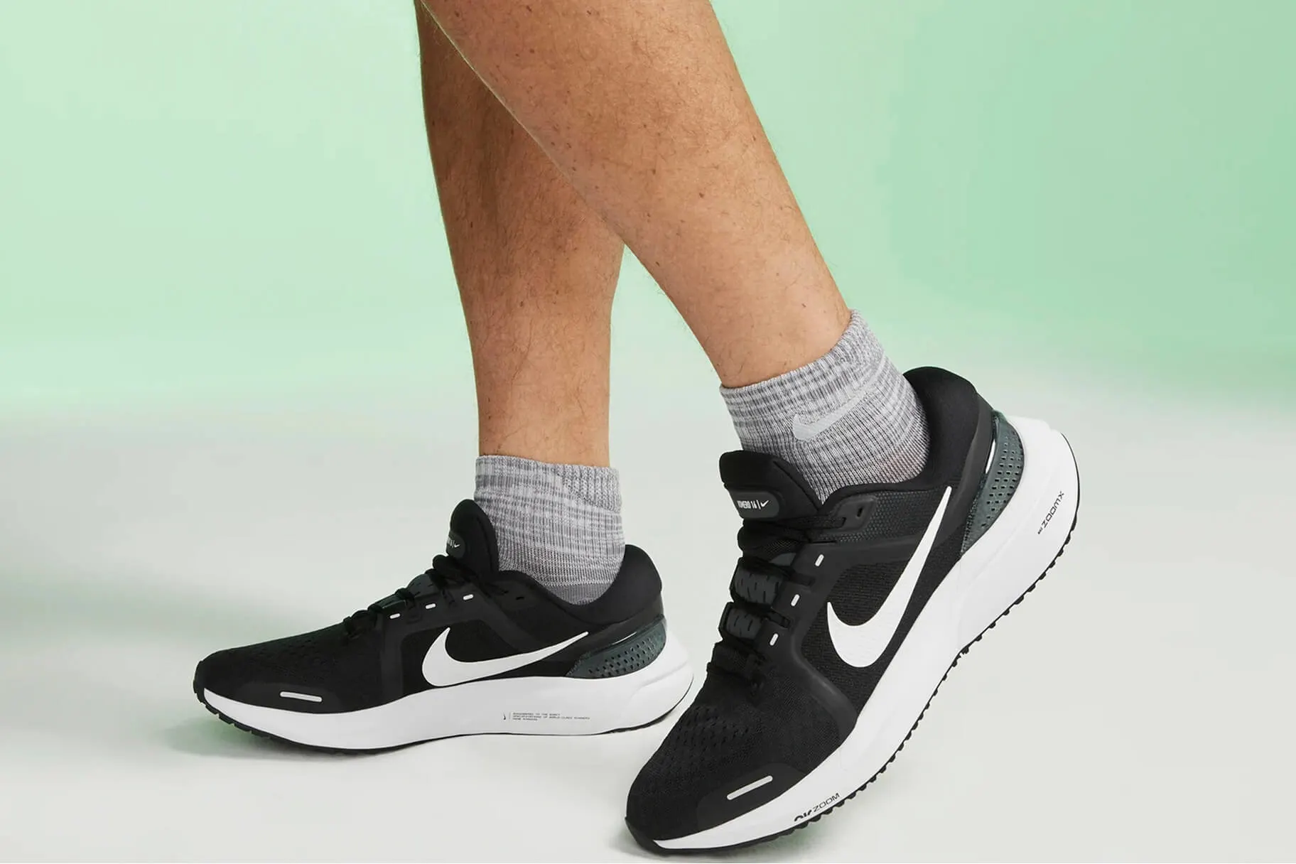 mens nike walking trainers