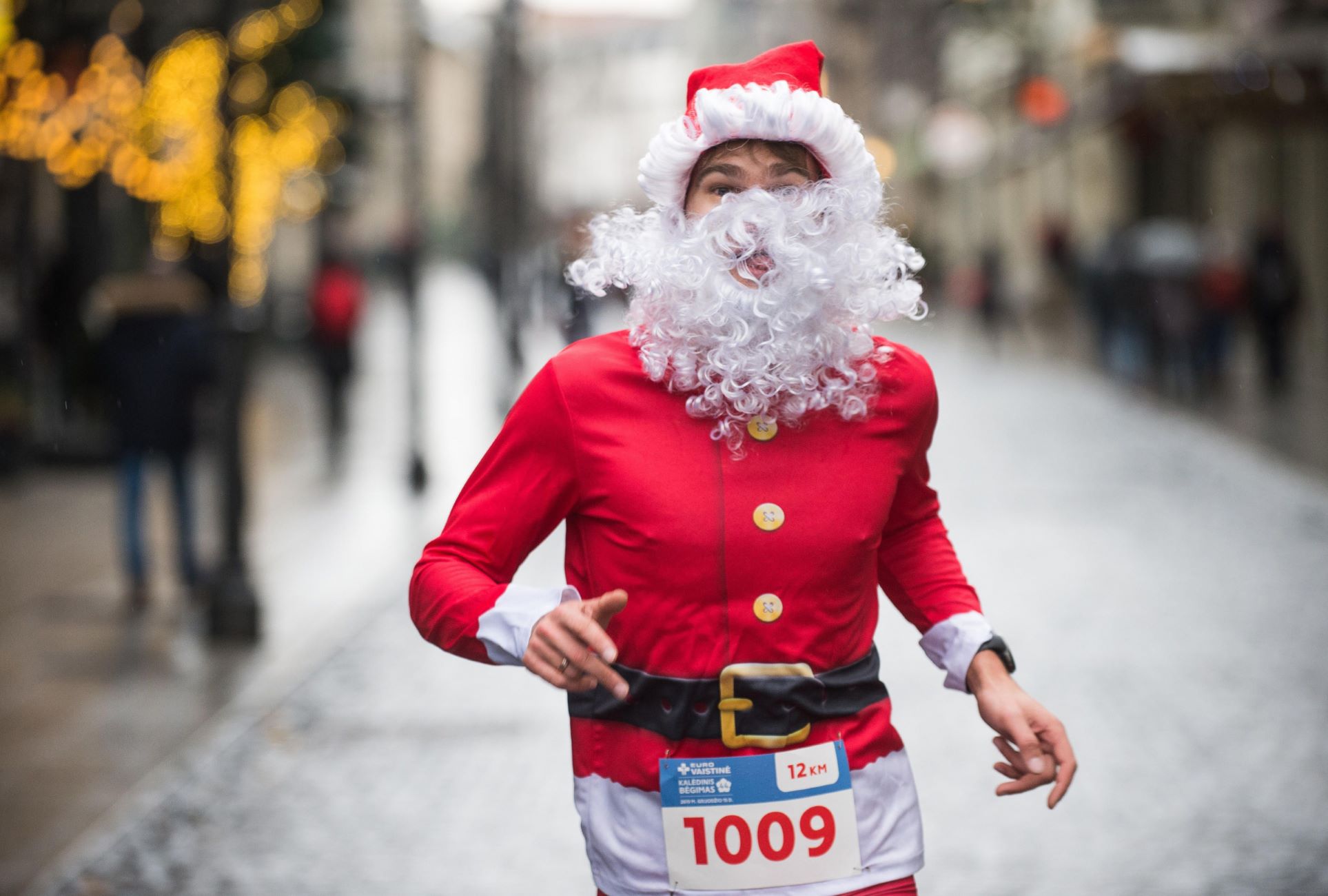 10 Tips For Running On Christmas Day: Making The Most Of Your Holiday Run