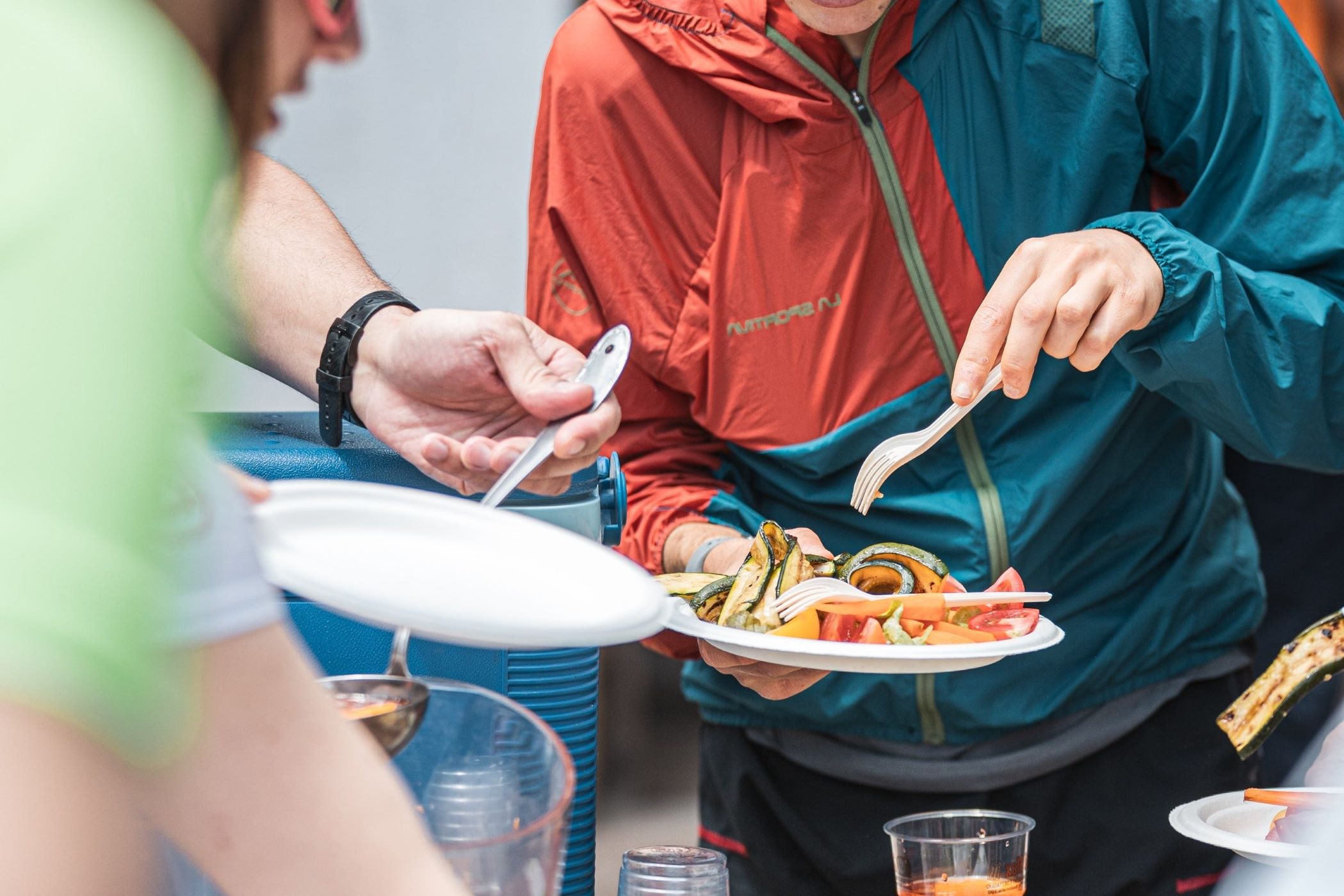 16 Experts In Running And Nutrition That You Should Follow
