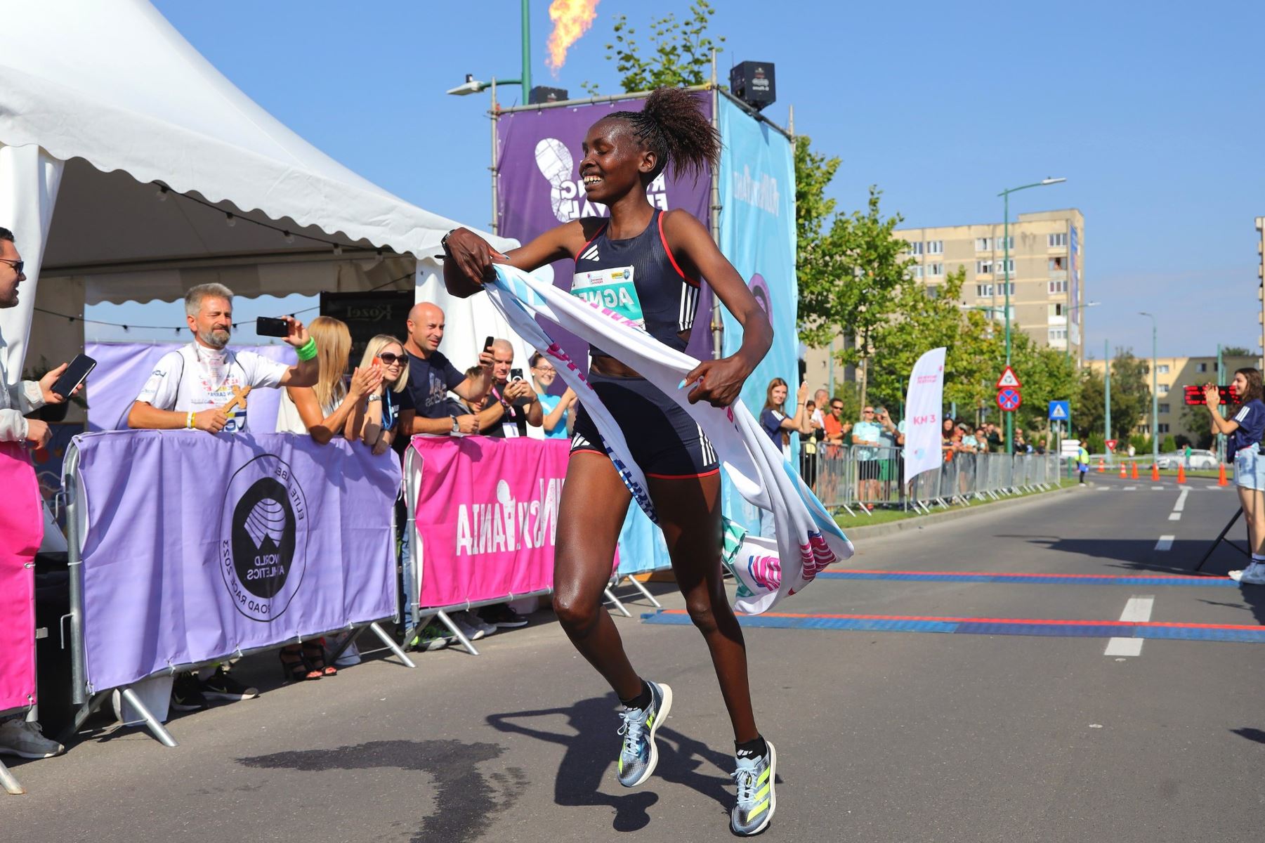 Agnes Ngetich Sets New 10K Record In Valencia