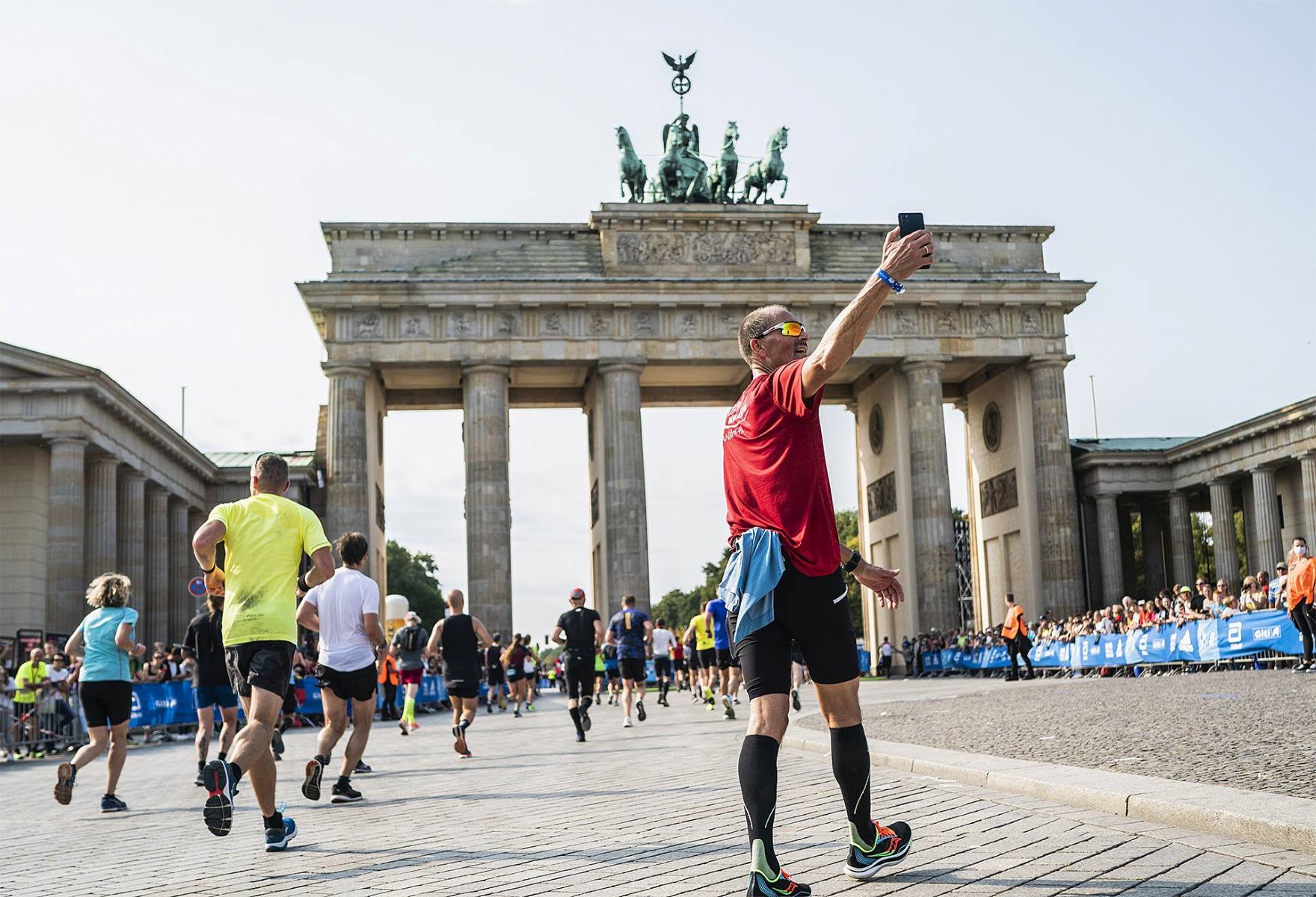 The Growing Popularity Of Running Selfies