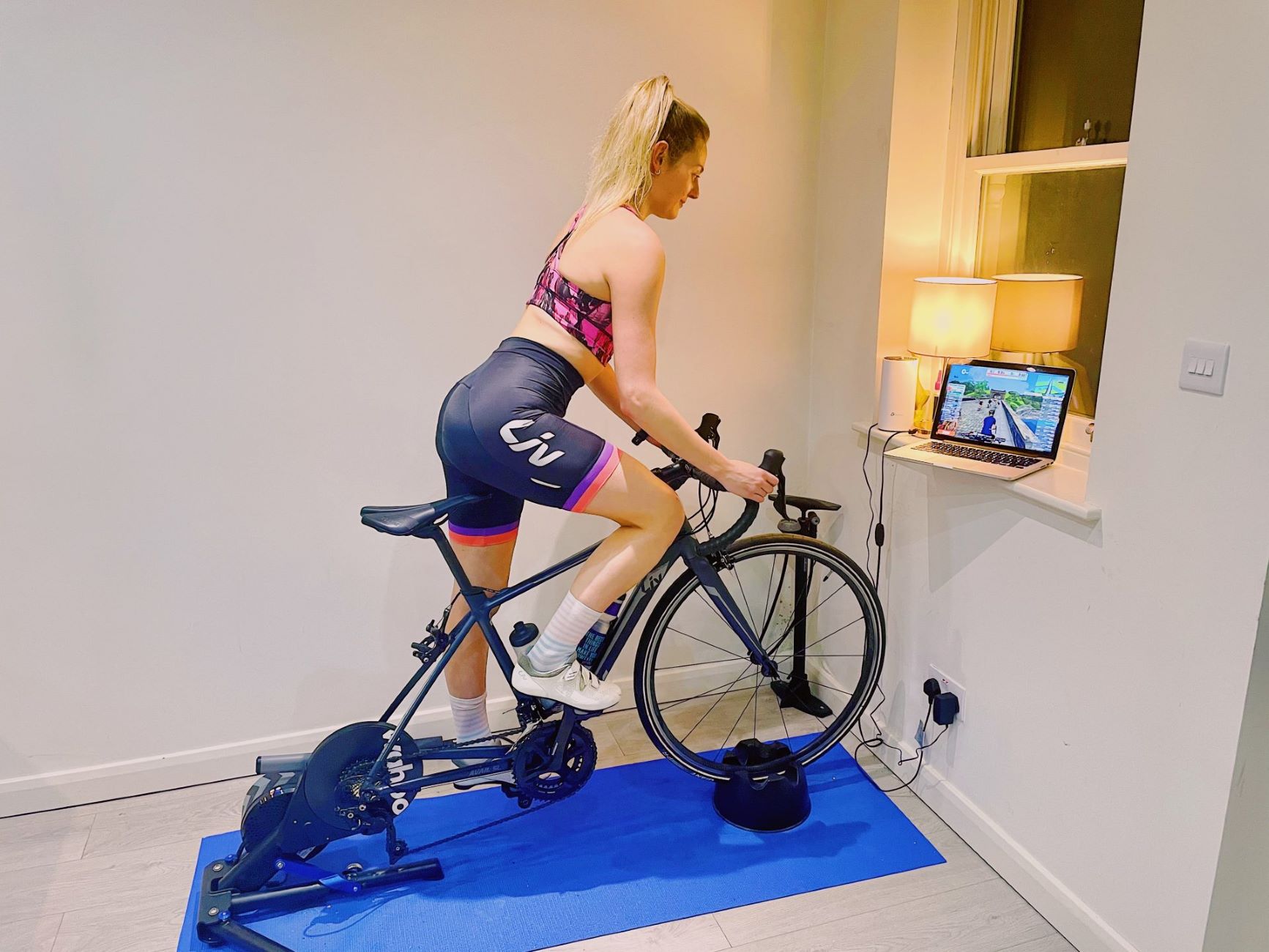 Using Indoor Cycling To Enhance Your Running Fitness During Lockdown